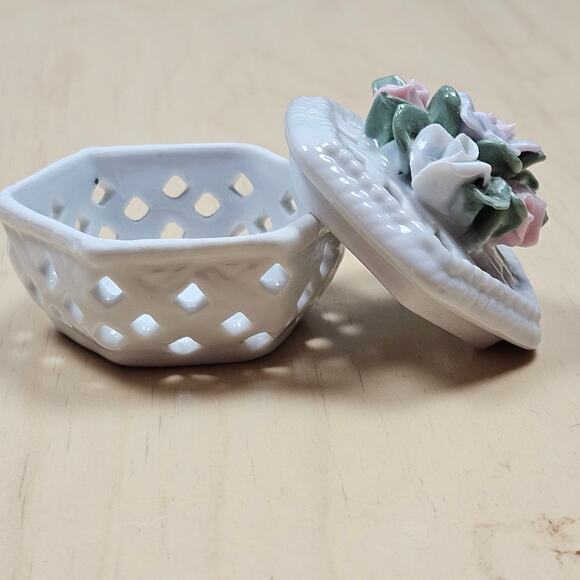 Trinket Box Hexagon Floral topped  Reticulated Porcelain White Pastel Flowers - Picture 2 of 7